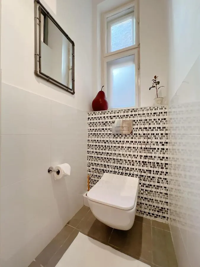 Duplex Penthouse With Sauna & Jacuzzi In The Centre Of Budapest